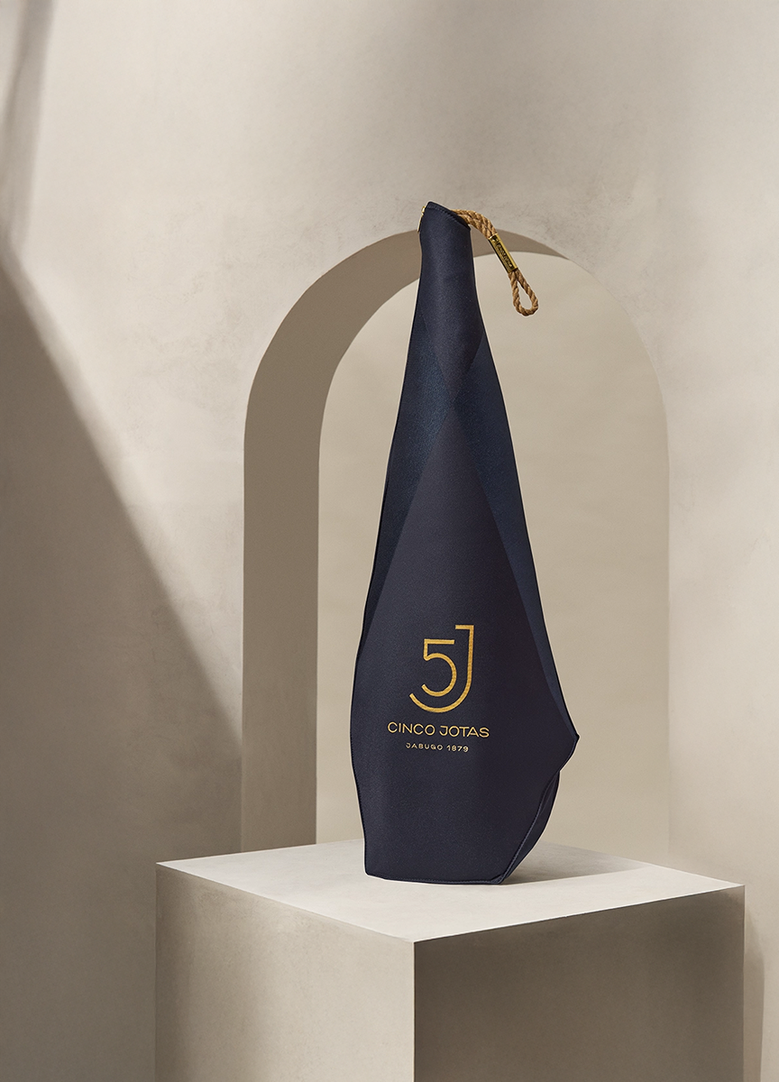 Šunka Cinco Jotas, 8-9 kg